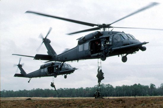 Хеликоптер UH-60 Black Hawk 