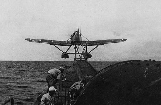 Yokusuka E14Y1 seaplane