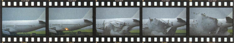 Aft fuselage of an Air Canada 747 disintegrating