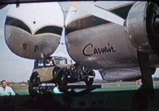 Closeup screen grab of the mystery plane from 'Goldfinger'