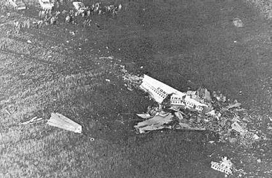 Shattered wreckage of Continental 11