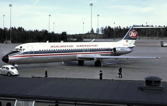 DC-9 photographed the year before it was destroyed on JAT Flight 364