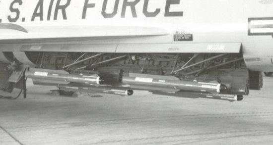 Internal weapons bays on the F-102 Delta Dagger