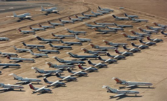 Commercial airliners stored at Mojave Airport